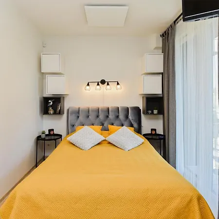 Apartment La Apartamentai Su Baseinu Ir Terasa